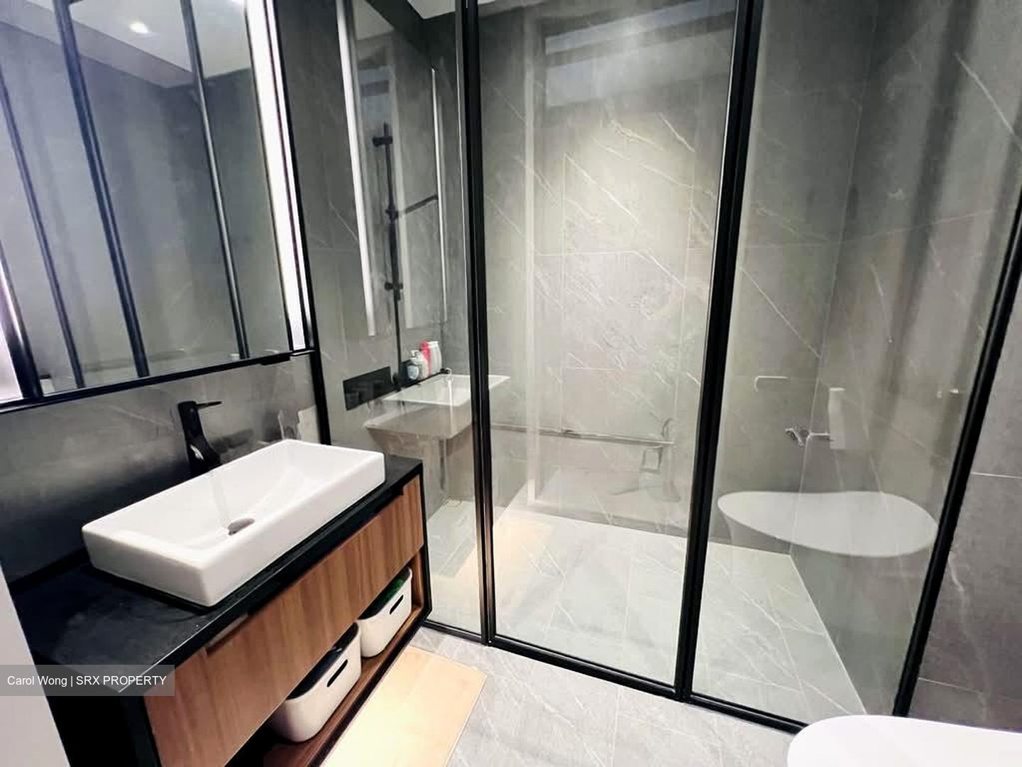 PETIT JERVOIS (D10), Apartment #580655531